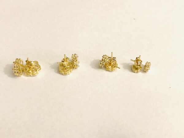 10K CZ Flower earrings - Image 3