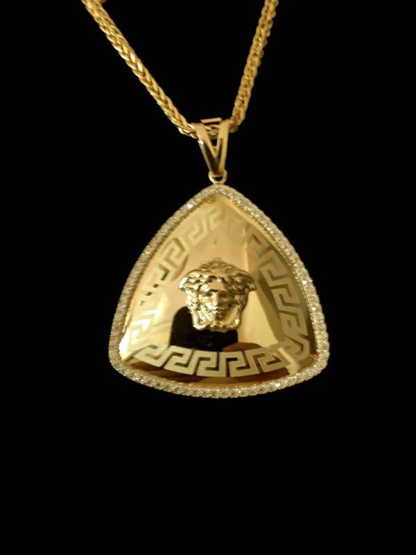 10K Weat chain combo with Versace pendant - Image 4