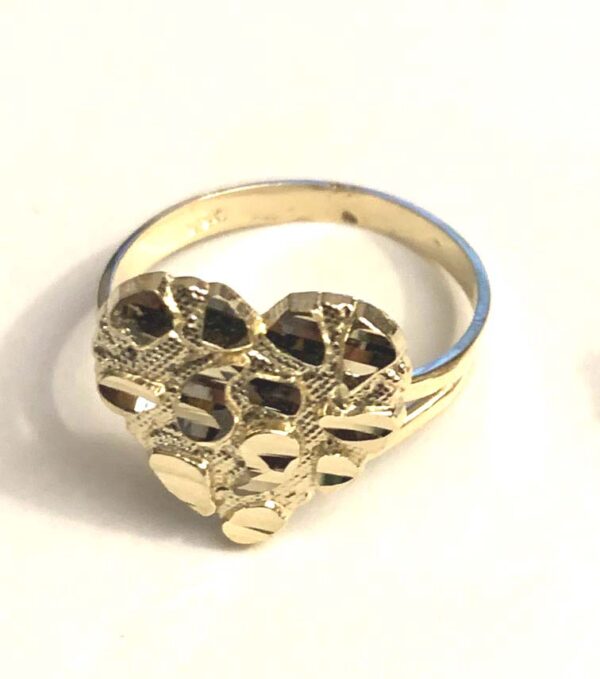 10K Heart Nugget Ring  (size 7)