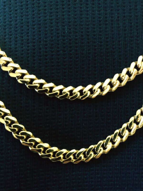 10K Miami Cuban Style Chain ( light weight with breathing holes) - Image 3