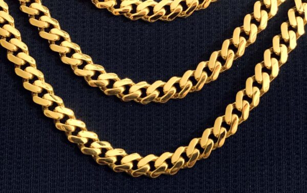 10K Miami Cuban Style Chain ( light weight with breathing holes) - Image 9