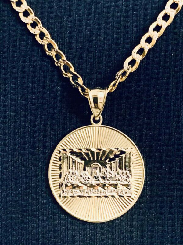 Hollow Cuban chain (2 tone) with Round Last supper pendant 10K Gold